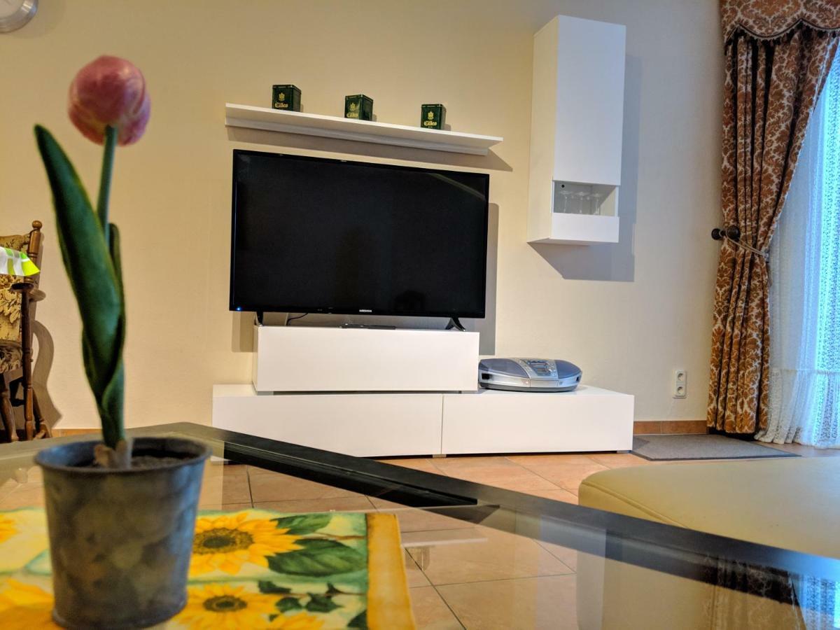 Ferienwohnung Mit Terrasse Grimma Luaran gambar